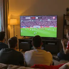 Gdzie oglądać Ekstraklasę? Canal+, TVP Sport, za granicą