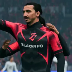 Piłkarz na e-sportowym boisku, Zlatan FC, świętuje zwycięstwo.