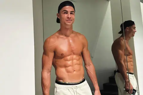 Cristiano Ronaldo: Ile ma lat? Fenomen jego długowieczności