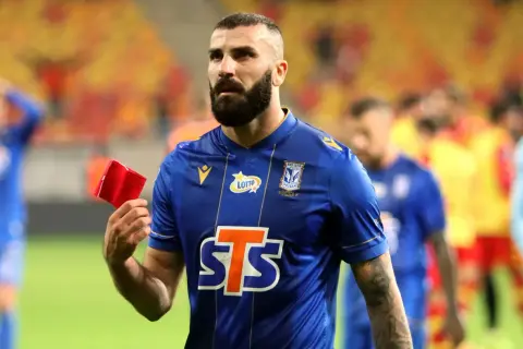 Mikael Ishak zarobki: Ile zarabia kapitan Lecha Poznań?