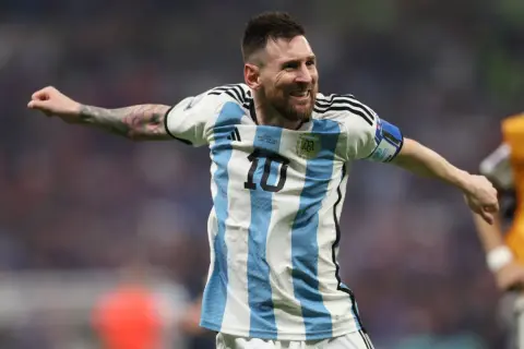Aktualni Mistrzowie Świata w Piłce Nożnej: Argentyna i Hiszpania