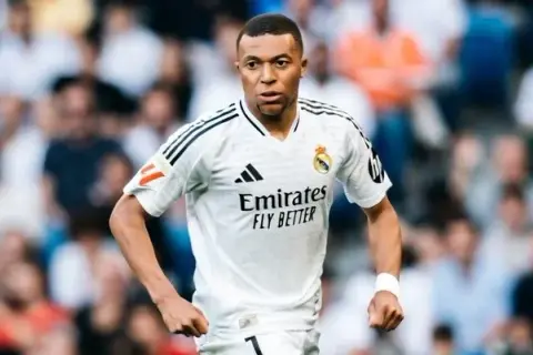 Kylian Mbappé: Wiek, data urodzenia i kluczowe rekordy kariery