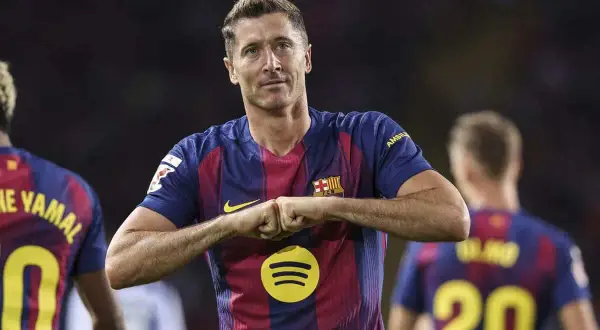 Zarobki Lewandowskiego miesięcznie: Ile naprawdę zarabia kapitan?