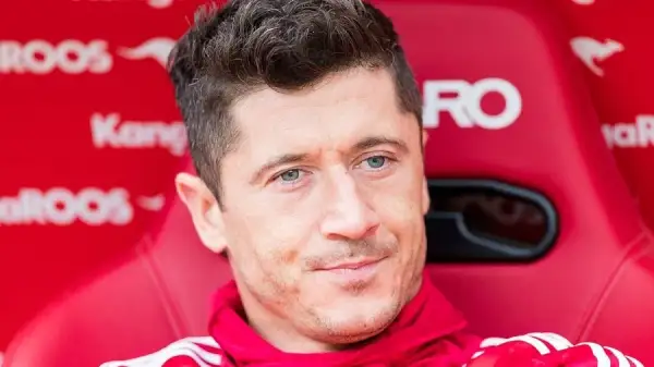 Ile Lewandowski zarabia na minutę? Szokujące przeliczenia!